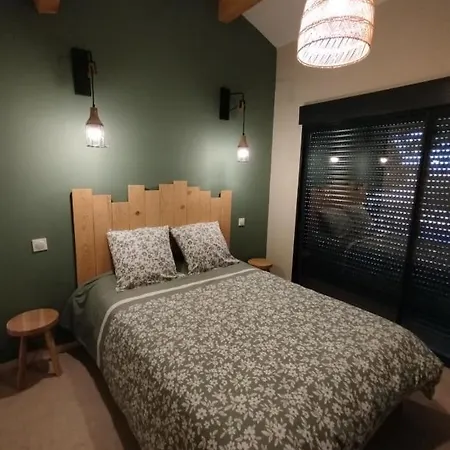 Tatil Evi Les Tournesols En Pleine Nature Hounoux